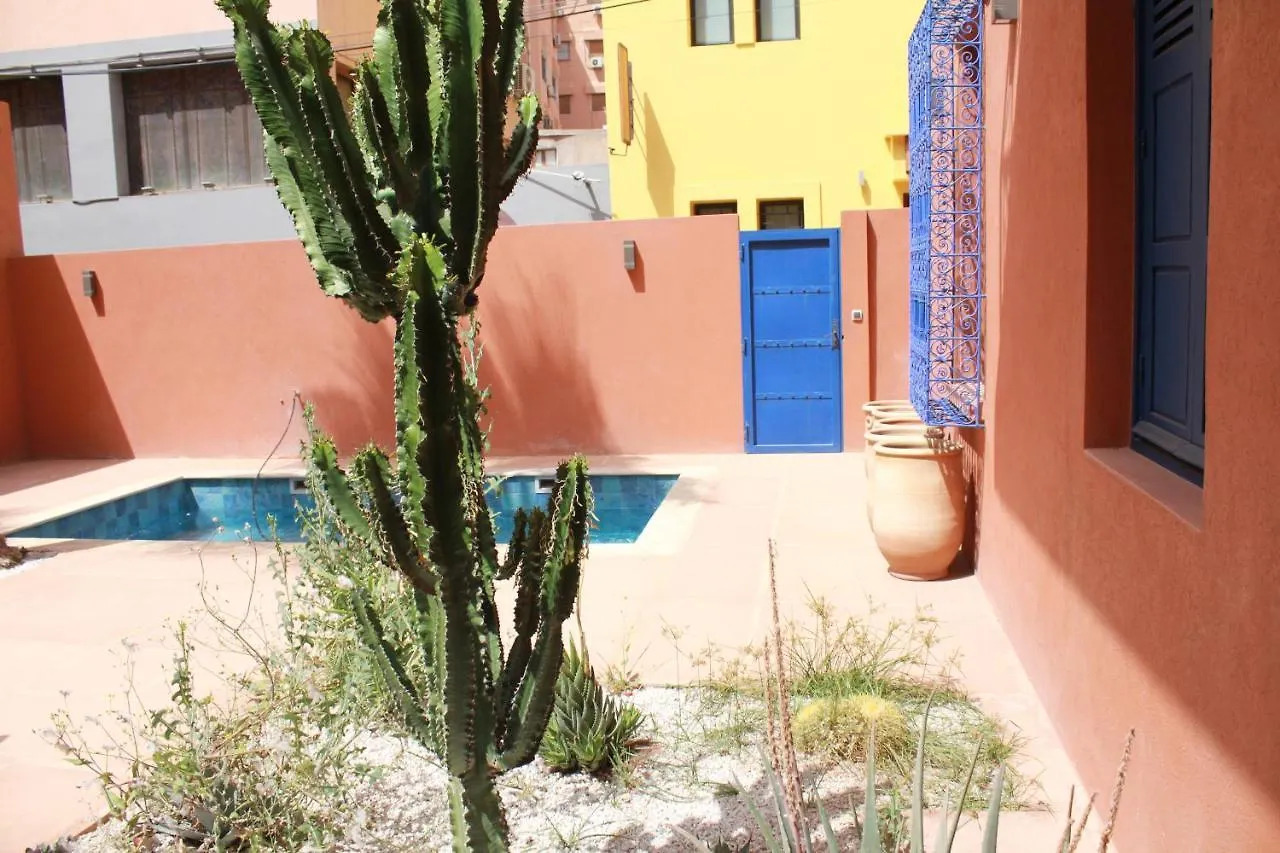 Comfy Colonial Apartments Marrakesh