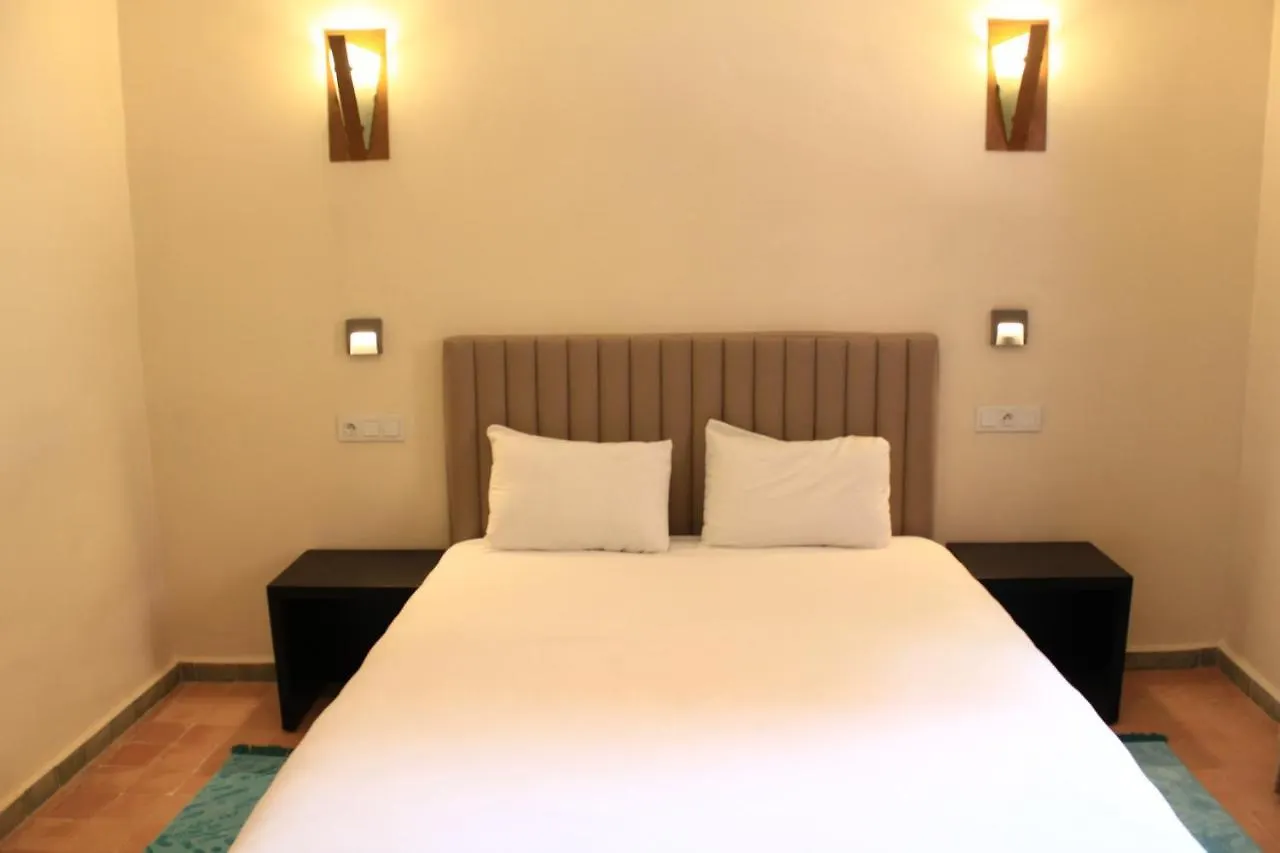 Comfy Colonial Apartments Marrakesh