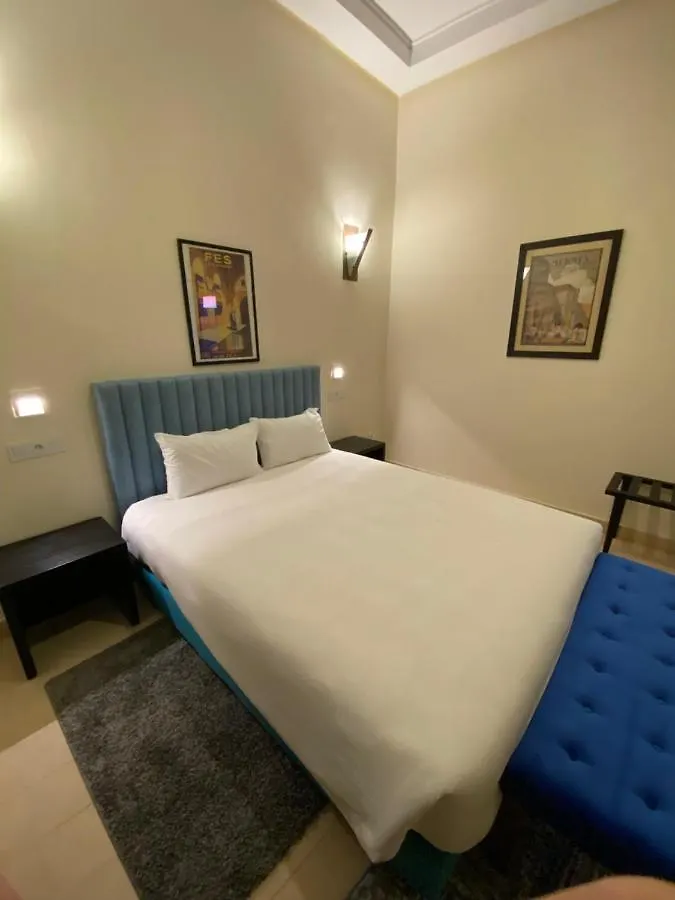 Comfy Colonial Apartments Marrakesh Maroc